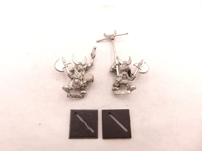 Black Orc Command Standard & Drummer