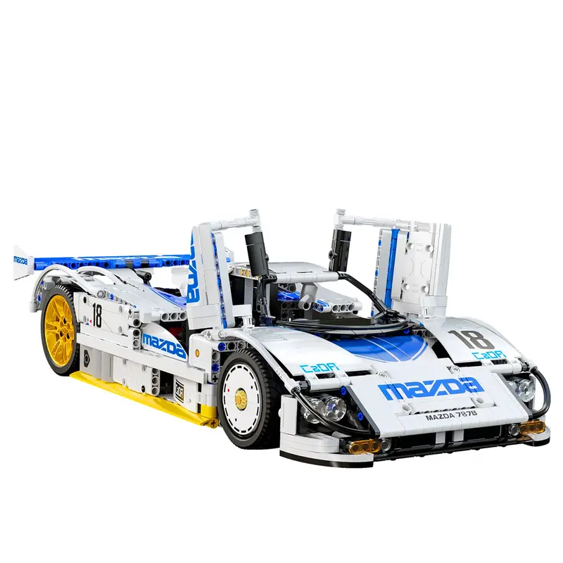 CaDA 1/10 Mazda 787B - Le Mans Legend Model