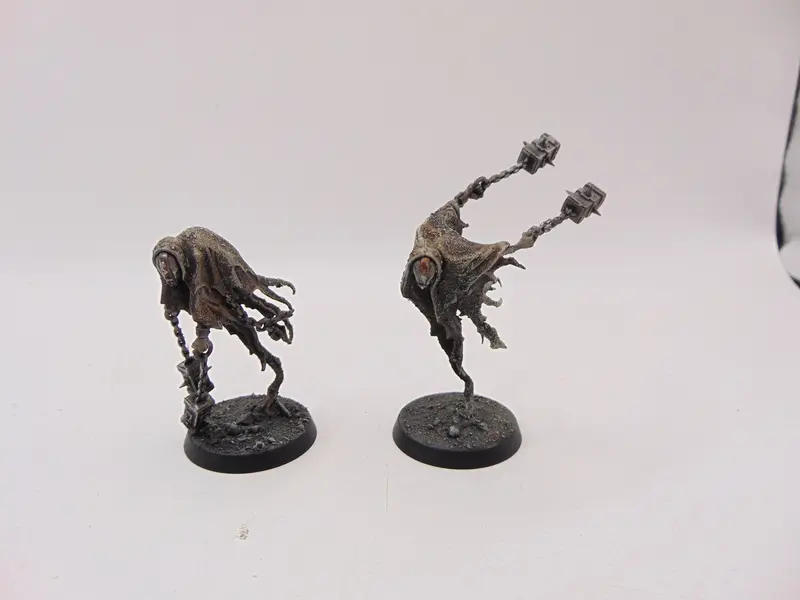Chainghasts