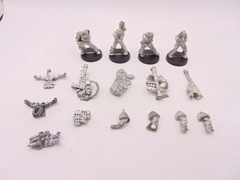 Chaos Space Marines with Heavy Weapons / Havocs