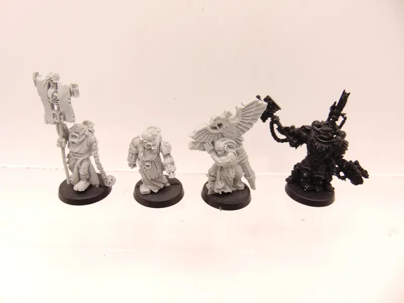 Chaplain Grimaldus and Retinue