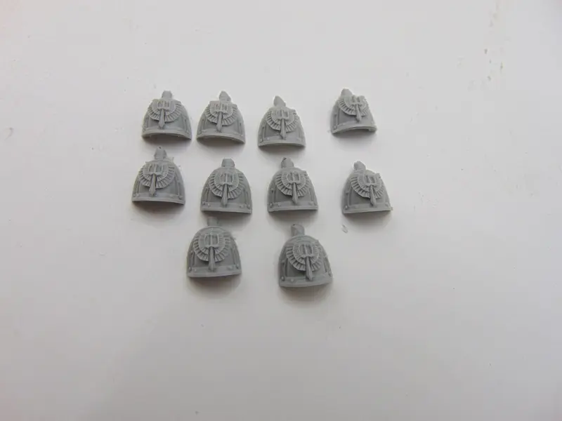 Dark Angels MKII Shoulder Pads