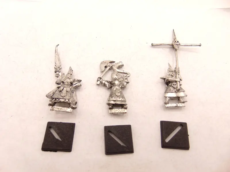 Dark Elf Command