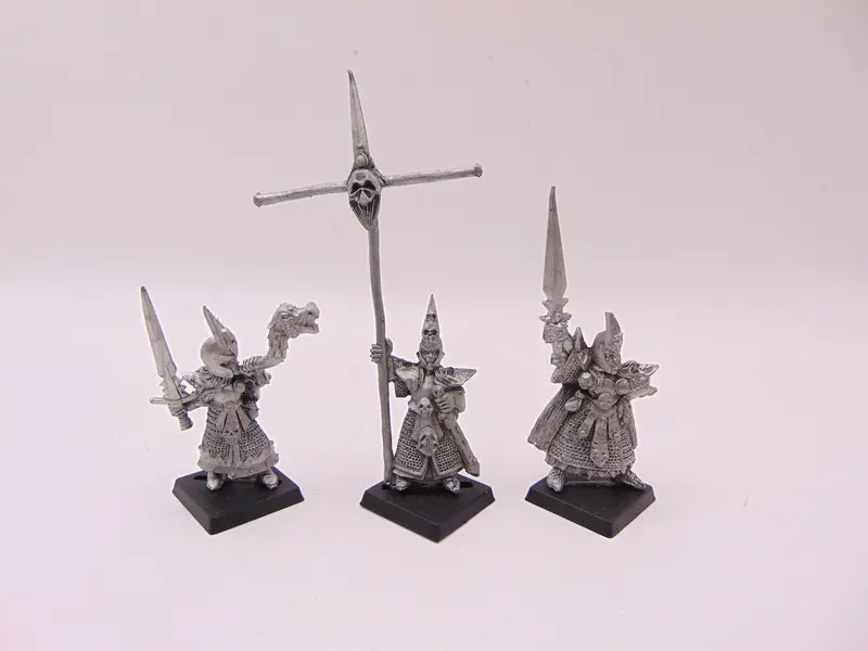 Dark Elf Command