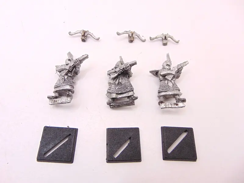 Dark Elf Crossbowmen