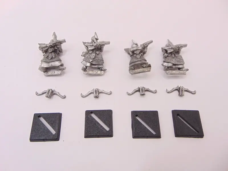 Dark Elf Crossbowmen
