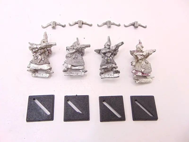 Dark Elf Crossbowmen