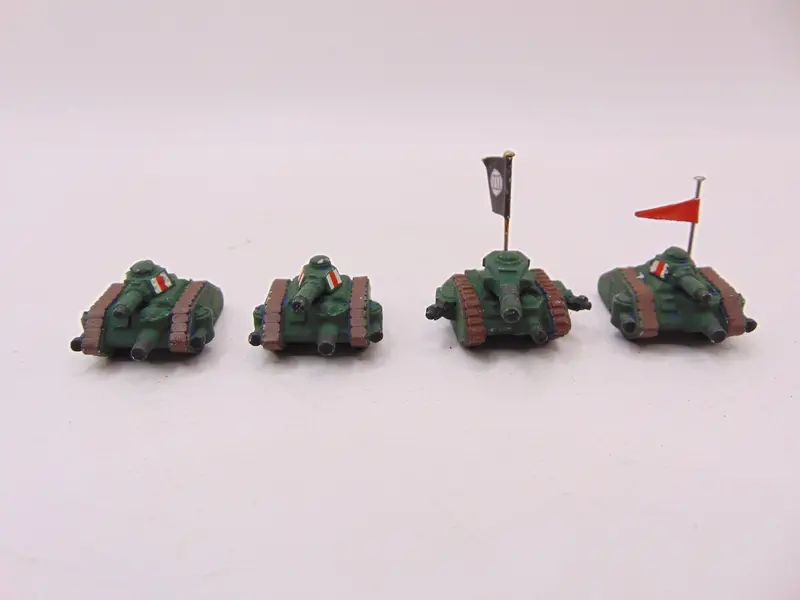 Epic Leman Russ Tanks