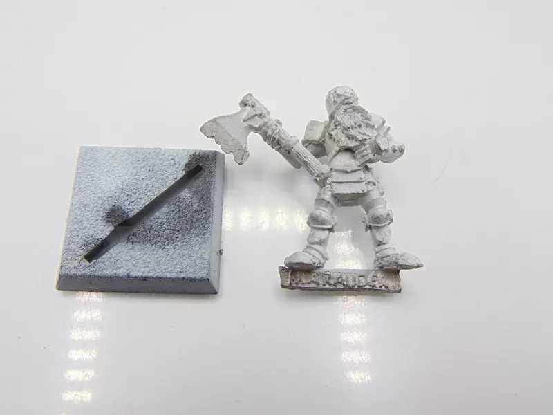 F5 Marauder Axe