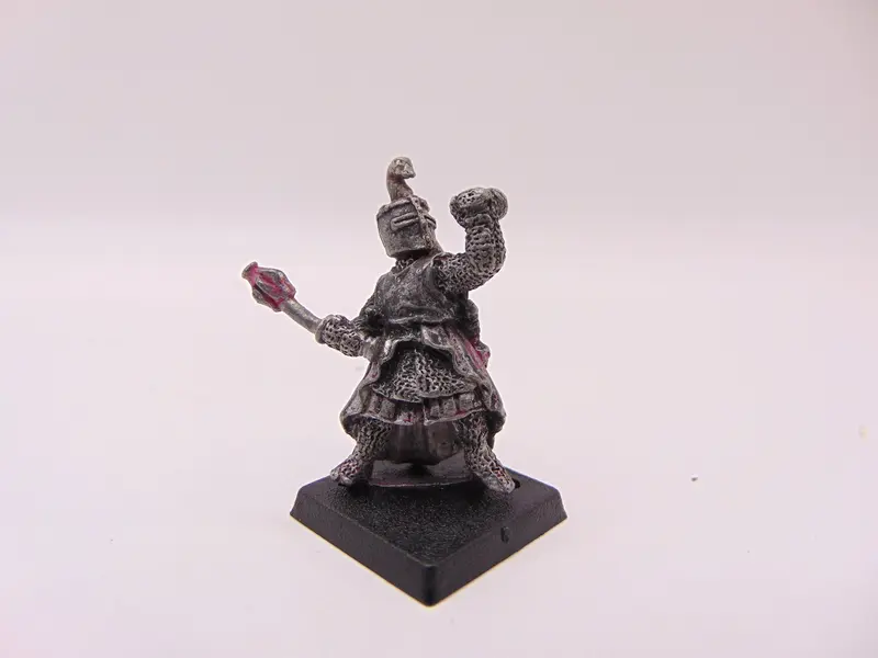 Foot Knight with Mace