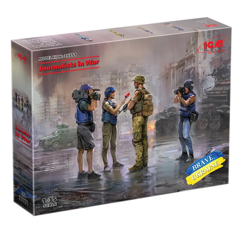 Journalists in War Model Kit