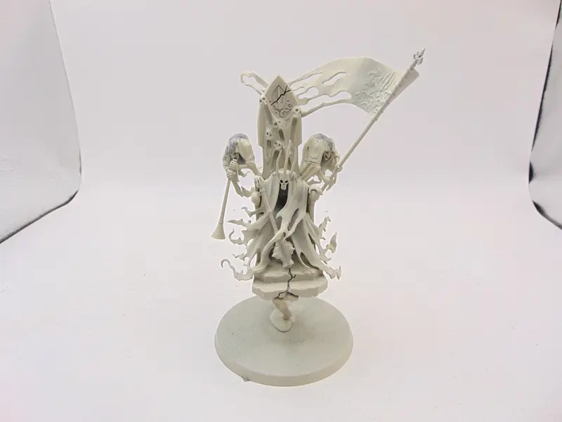 Kurdoss Valentian, The Craven King