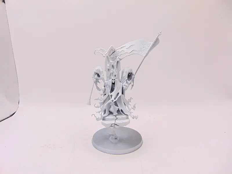 Kurdoss Valentian, The Craven King