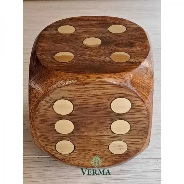 LARGE DICE 4"