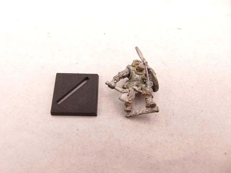 N11 Giant Black Orc Axe and Spear