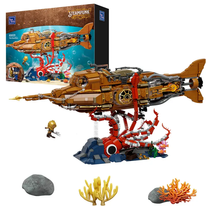 Nautilus Steampunk Submarine - Pantasy Brick Kit