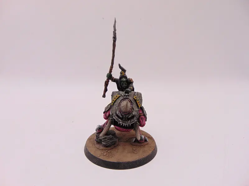 Night Goblin Boss on Giant Cave Squig