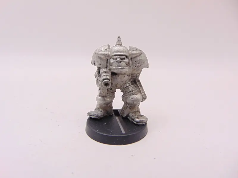 Ork Boss Kustom Weapon and Bionik Arm
