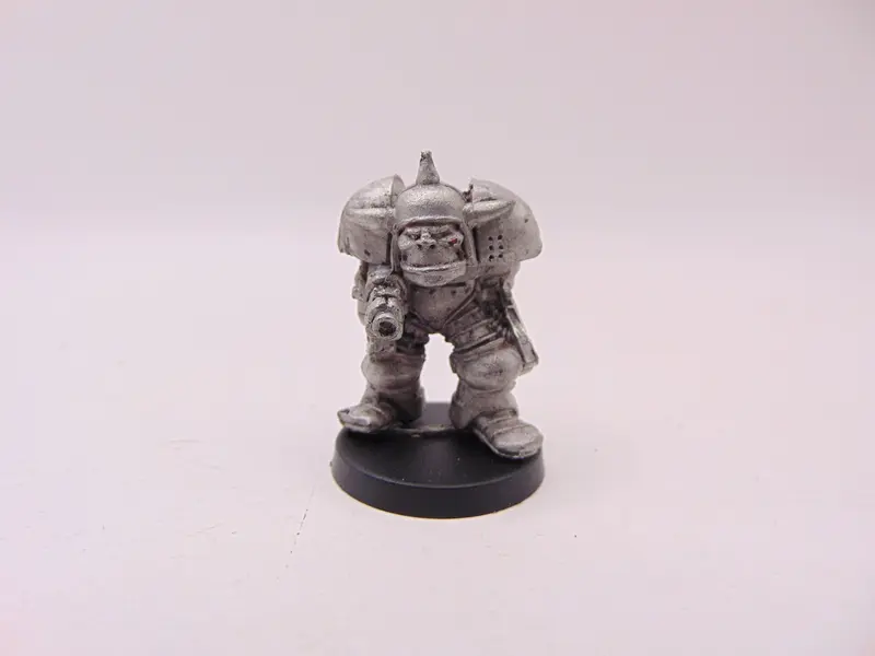 Ork Boss With Kustom Bionik Arm