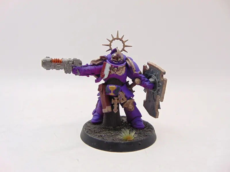 Primaris Lieutenant with Storm Shield