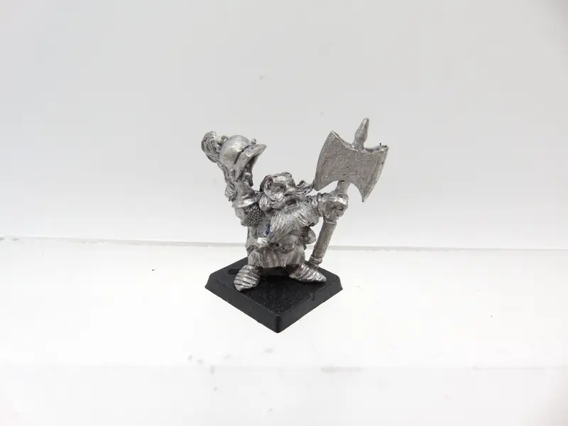 Prince Ulther's Imperial Dwarf Officer