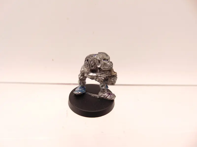 RTB2 Space Ork Raider Boy with Bolta