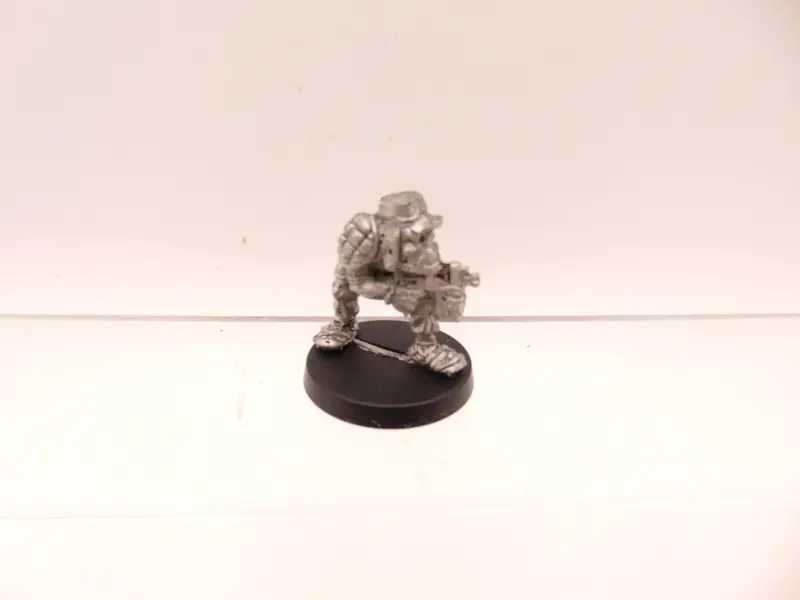 RTB2 Space Ork Raider Boy with Bolta