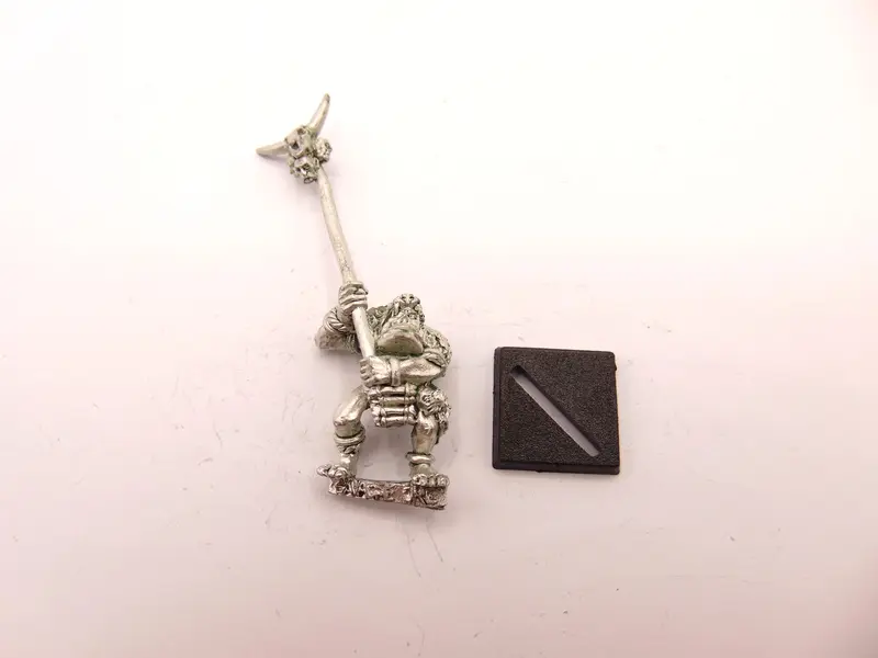 Savage Orc Standard Bearer
