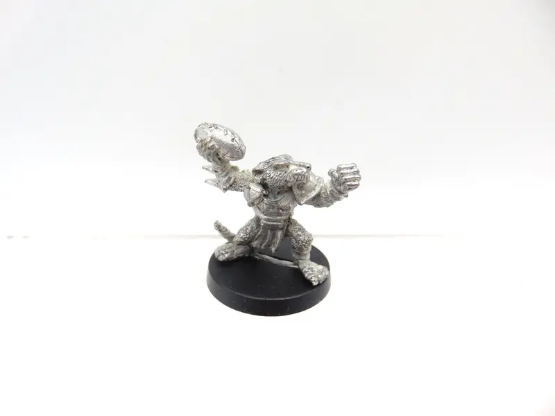 Skaven Thrower
