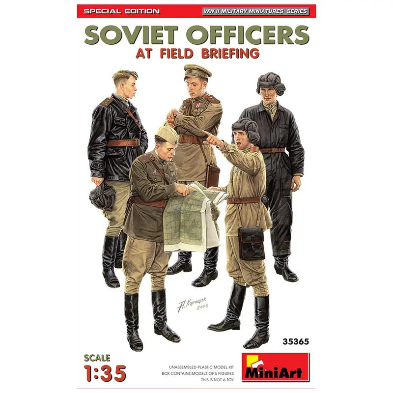 Soviet Officers At Field Briefing MiniArt 1/35 Scale Models
