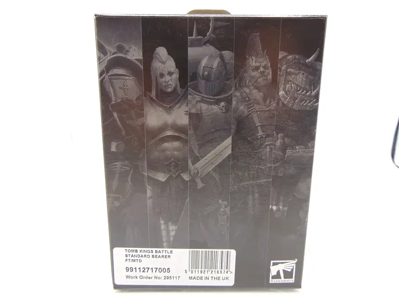 Tomb Kings Battle Standard Bearer