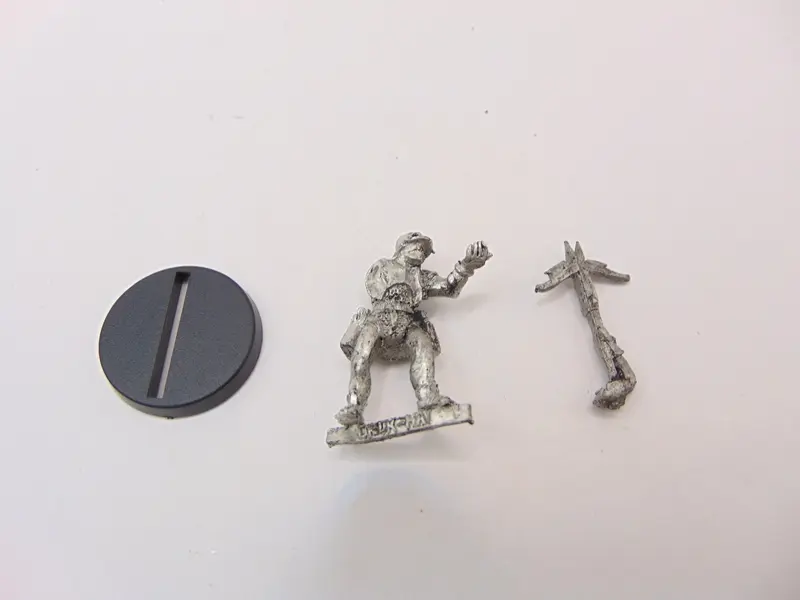Uruk Hai Crosbowman