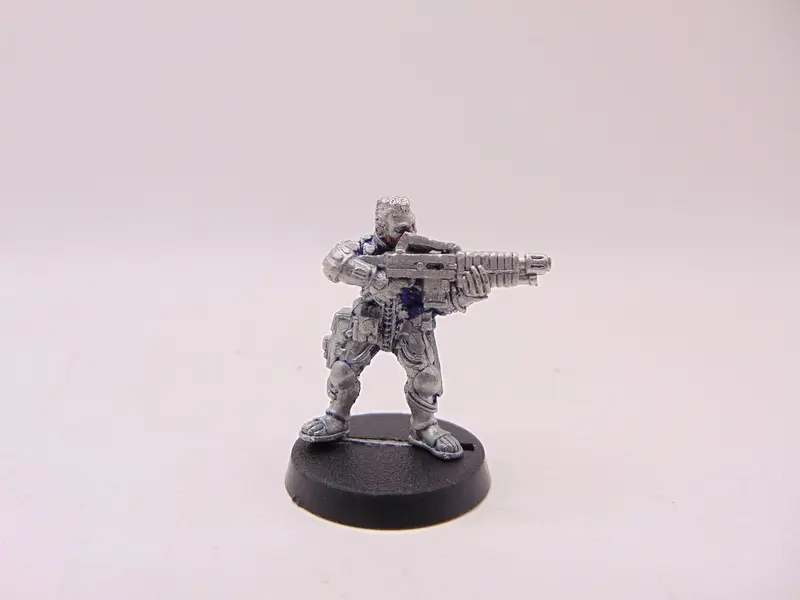 Van Saar with Autogun
