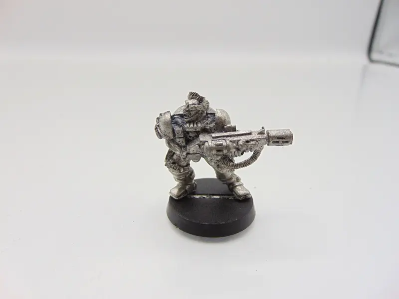 Wolf Scout with Melta Gun